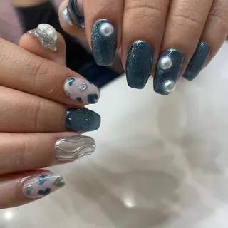 ネイル Lit🌙 Rikakoのネイルデザイン