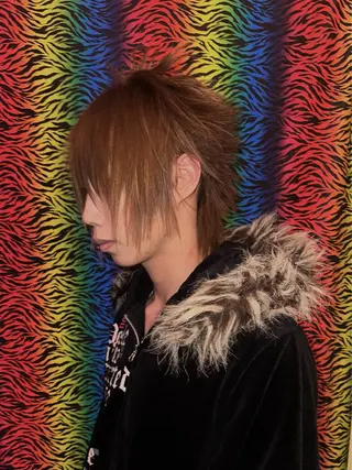 ショート ✴︎TO-MA✴︎ レッドカラー/透明感のヘアスタイル