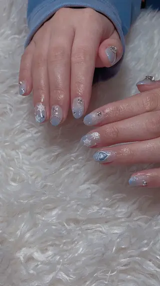 ネイル n o q r m. n a c h iのネイルデザイン