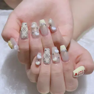 ネイル Queens みなみのネイルデザイン