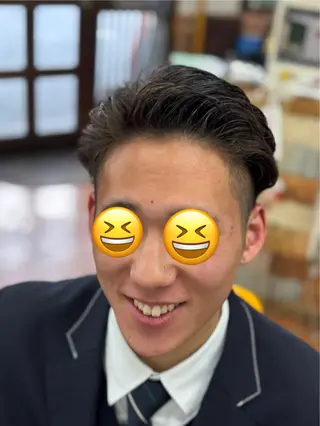 ショート やました 理容所のヘアスタイル