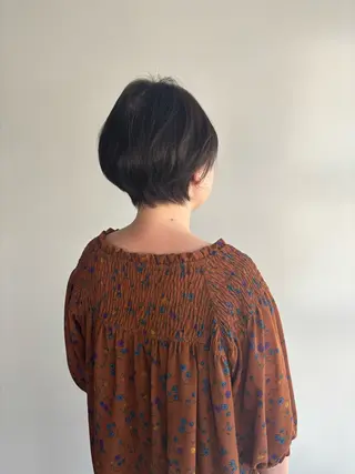 ショート よしなり あみのヘアスタイル