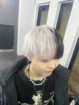 ショート カラー BOOMBOX所属・パーソナルカラー診断 ホワイトカラー美座尊のヘアスタイル