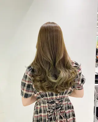 ロング カラー 🔷似合わせのプロ KUMA🔷のヘアスタイル