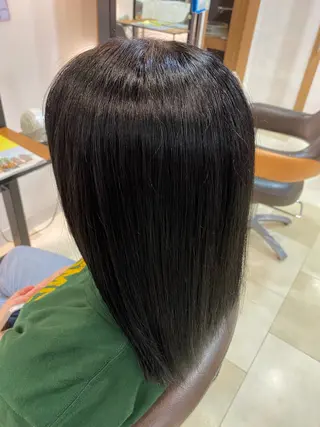 ミディアム CARE神戸店所属・SAKI /カラー/神戸/三宮のヘアスタイル