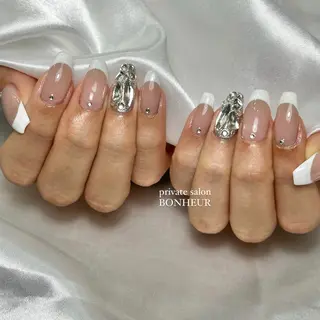 ネイル BONHEUR Annaのネイルデザイン
