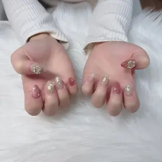 ネイル Nailsalon Lightsのネイルデザイン