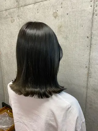 ミディアム hina💟 透明感カラーのヘアスタイル