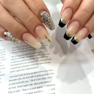 ネイル Allure 吉村瑞月のネイルデザイン