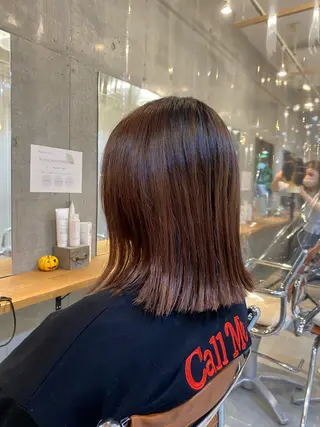 ミディアム タツキ／レイヤー／ パーマ／艶カラーのヘアスタイル