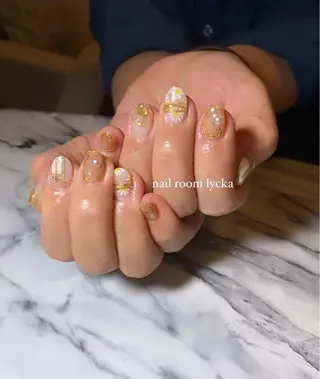 ネイル ﾈｲﾙﾙｰﾑﾘｯｶ 𝐦𝐚𝐲𝐮のネイルデザイン