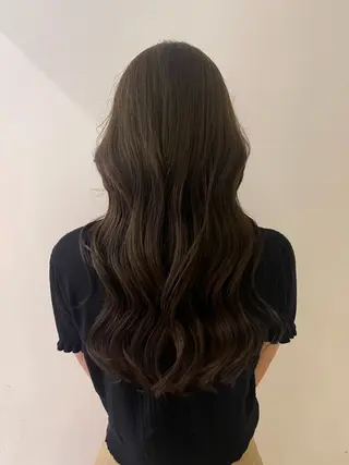 ロング カラー 🫧うる艶レイヤー /グレージュ🪐リサのヘアスタイル