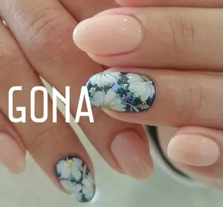 ネイル ネイルサロン& スクールGONAのネイルデザイン
