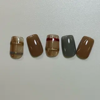 ネイル S LOUNGE NAIL所属・パーツたくさん🍓 SUMIのネイルデザイン