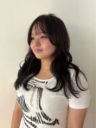 ロング さくらば ここのヘアスタイル