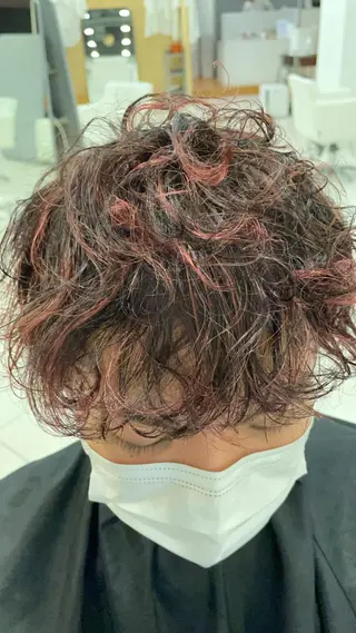 ショート カラー パーマ メンズ 吉田一輝 外国人パーマのヘアスタイル