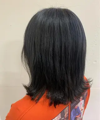 ミディアム カラー 戸丸 絵夢のヘアスタイル