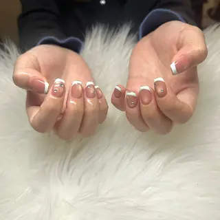 ネイル 池袋✨ネイル やり放題orフレンチのネイルデザイン