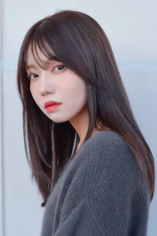 セミロング 横山 広樹のヘアスタイル