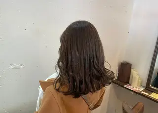 セミロング カラー たなか もえなのヘアスタイル