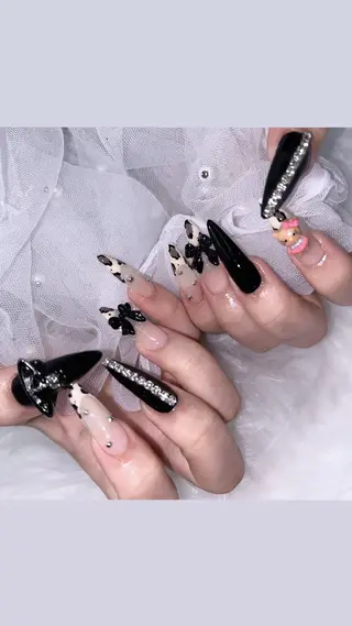 ネイル 高草木 桃香のネイルデザイン