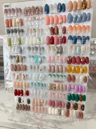 ネイル キャンアイドレッシー国分寺所属・須藤 みきのネイルデザイン