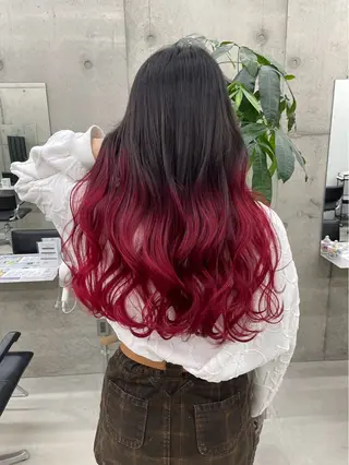 カラー 和木坂 日美のヘアスタイル