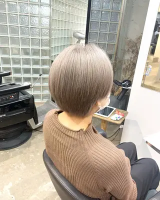 ミディアム MADRAS stylistのヘアスタイル