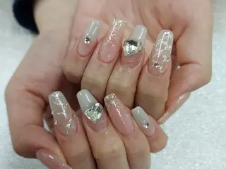 ネイル 河野ちえ (雑誌掲載サロン)のネイルデザイン