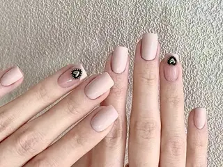 ネイル 五月•MAYネイルサロン所属・新宿 M_nailのネイルデザイン