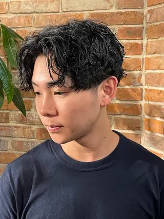 パーマ メンズ 武田 駿兵のヘアスタイル