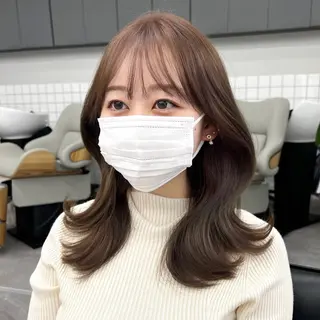 ミディアム カラー 韓国ヘア♡ 顔まわりカットayaのヘアスタイル