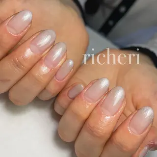 ミディアム ネイル richeri beautyのネイルデザイン