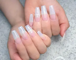 ネイル Queens ゲンのネイルデザイン