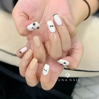 ネイル アトリエ　ミモザ所属・いまむら あかりのネイルデザイン