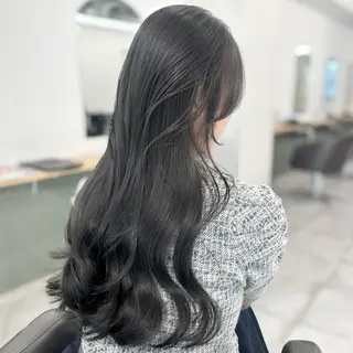 ロング カラー ブリーチなし/レイヤ ー特化🌈Tommyのヘアスタイル