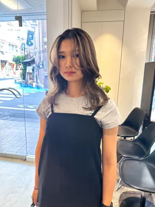 セミロング カラー 池袋/透明感カラー 🎀Yuri🎀のヘアスタイル