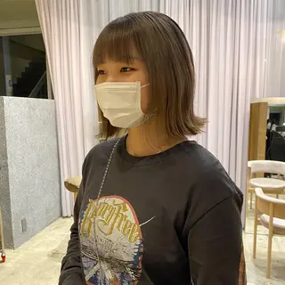 ミディアム カラー レイヤーカット/ ダブルカラーサクライのヘアスタイル