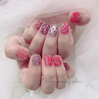 ネイル SAKURA 🍒のネイルデザイン