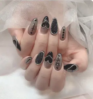 ネイル Lee Nailsのネイルデザイン
