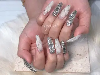 ネイル 花 火のネイルデザイン