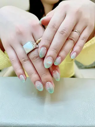 ネイル RosyBeauty Salon所属・RosyBeauty Salonのネイルデザイン