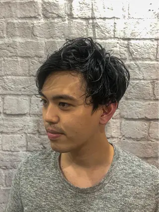 ショート 銀座マツナガ新宿野村ビル店所属・メンズカット 佐藤優菜のヘアスタイル