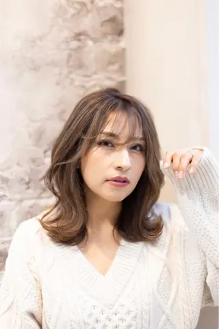 セミロング パーマ 美容室bird所属・美容室 LA BEAUのヘアスタイル