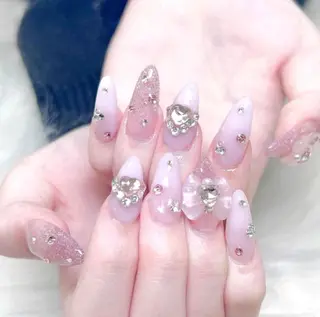 ネイル Lee Nailsのネイルデザイン