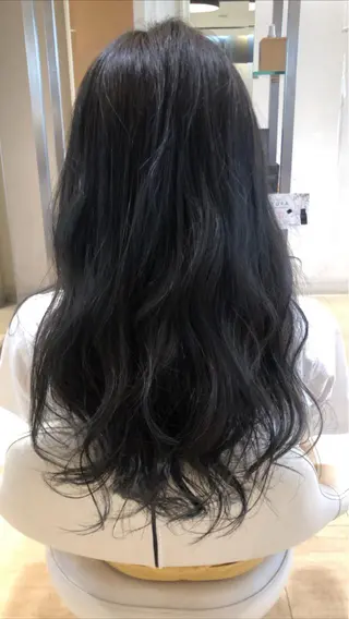 ロング カラー エクレア名駅店所属・尾崎 愛華のマツエク・マツパデザイン