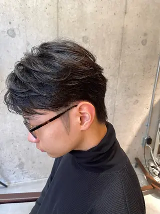 メンズ メンズカット&メンズ眉毛サロンDRAWER池袋店所属・メンズカット動画 格好良くします佐藤のヘアスタイル