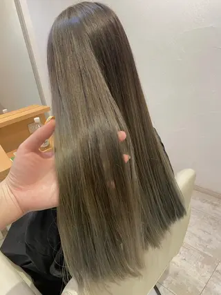 ロング カラー Design Color🐰アユミのヘアスタイル