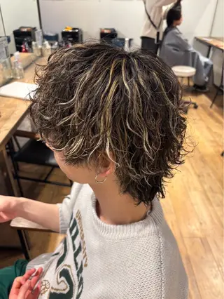 カラー 手嶋 理仁のヘアスタイル