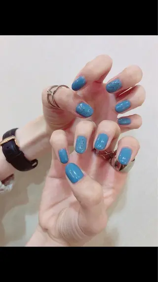 ネイル マツエク・マツパ 指名支持率NO.1 スタイリストのヘアスタイル